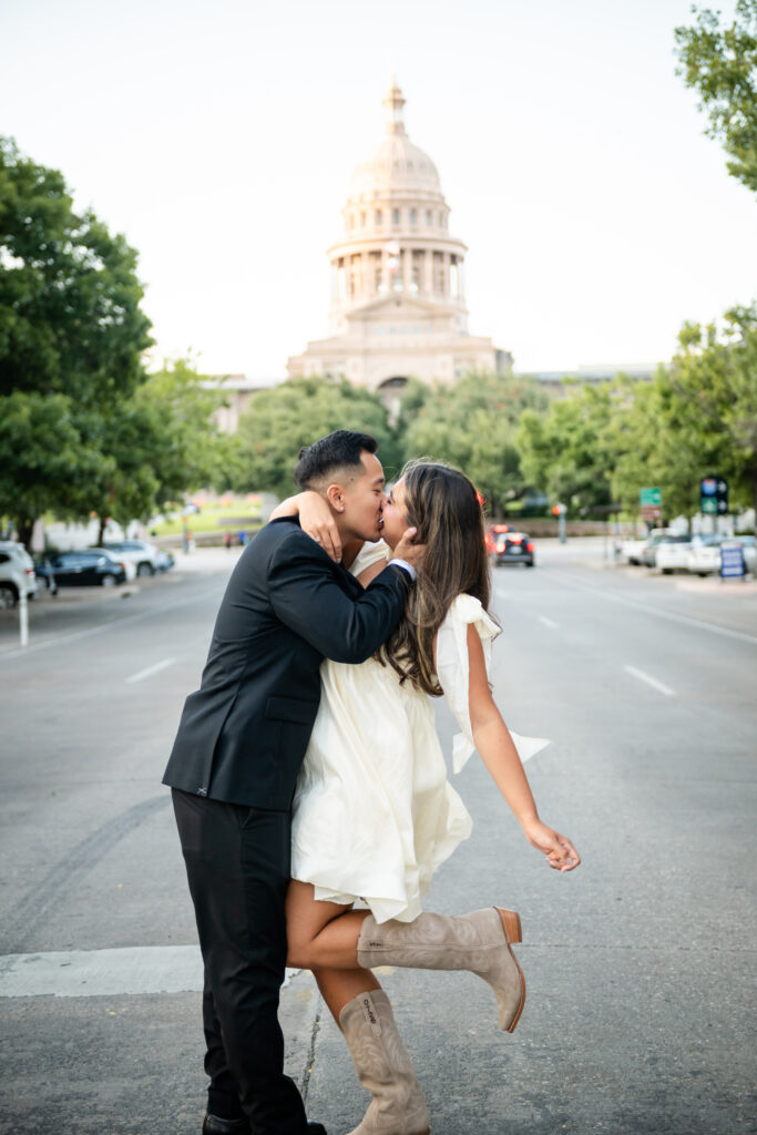 Courthouse Wedding in Austin, Austin Wedding Photographer