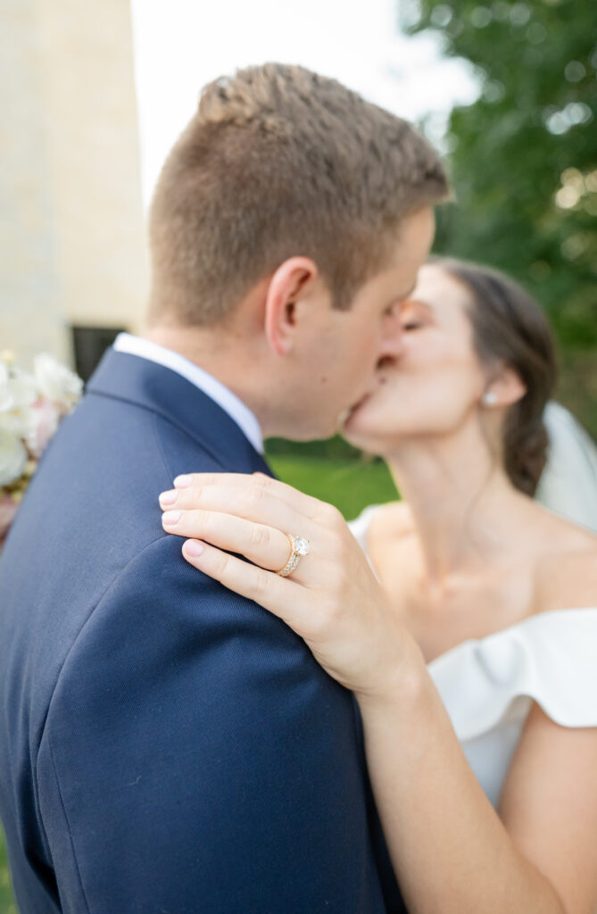 Timeless Wedding At Riverbend Church, Austin Wedding Photographer