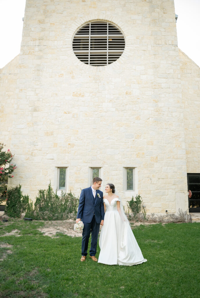 Timeless Wedding At Riverbend Church, Austin Wedding Photographer