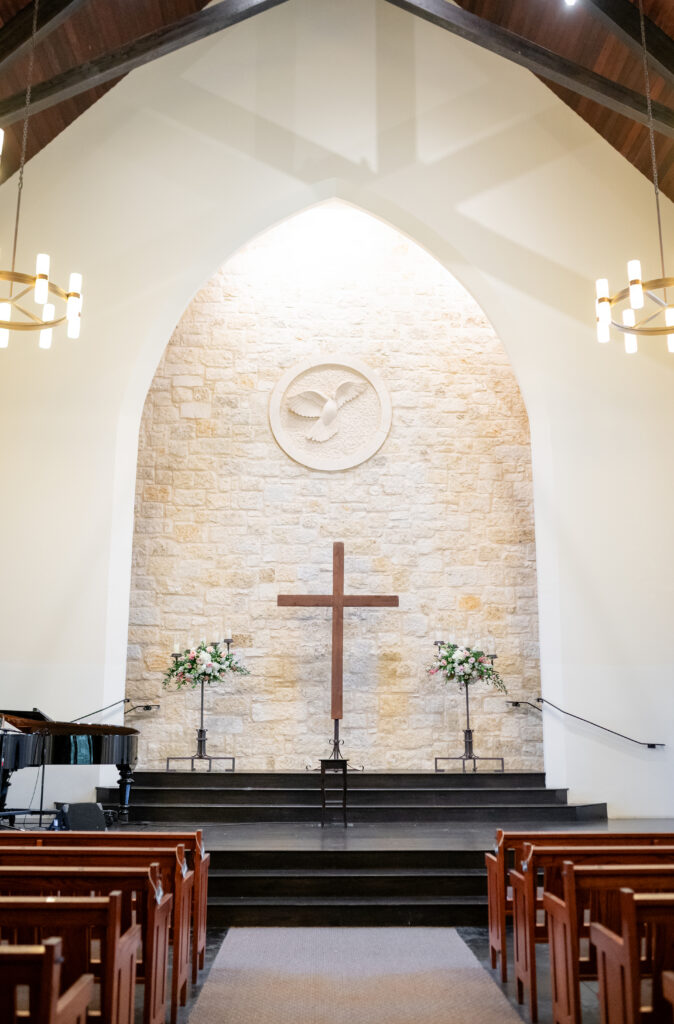 Timeless Wedding At Riverbend Church, Austin Wedding Photographer