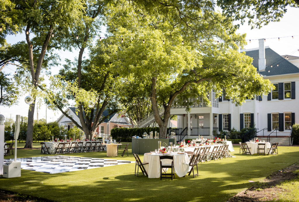 Austin Wedding Photographer, Allie Goodspeed Photo, Woodbine Mansion Wedding