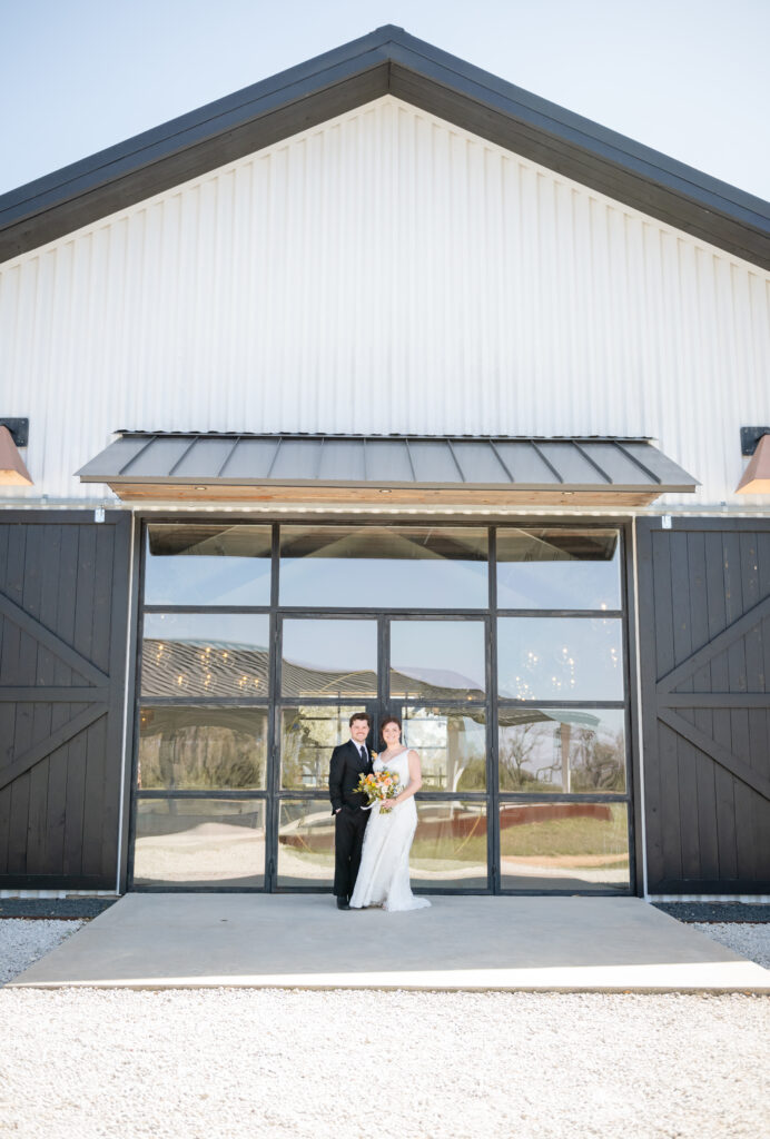 Austin Wedding Photographer, Top Austin Photo Locations, Maes Ridge