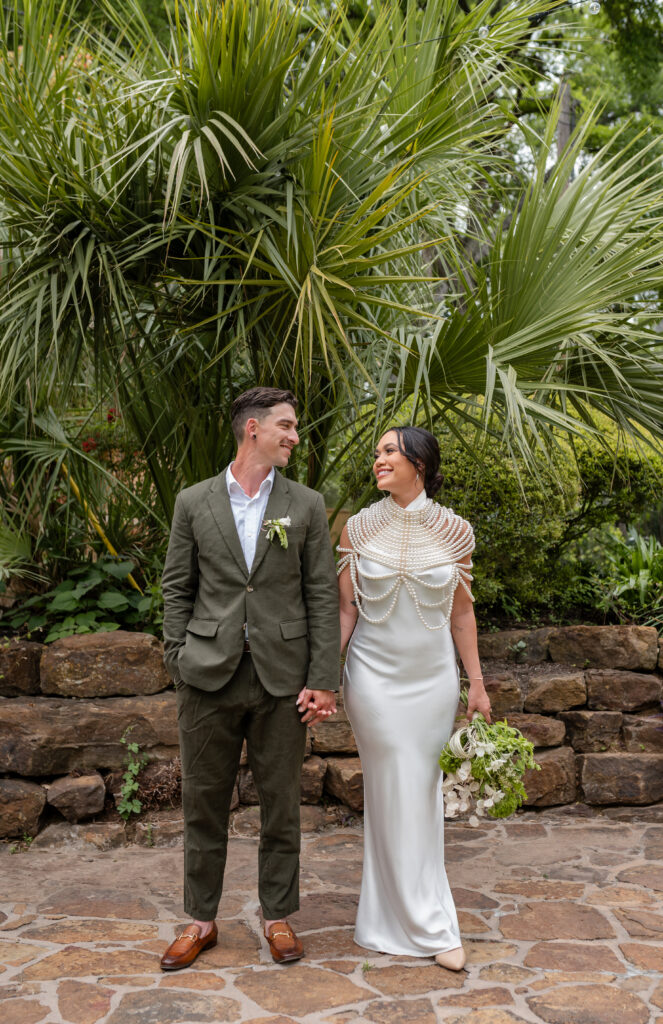 Austin Wedding Photographer, Top Austin Photo Locations, Hummingbird House