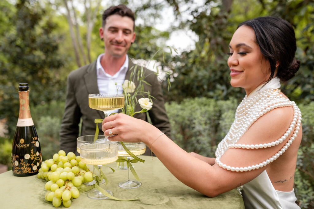 Austin Wedding Photographer, Top Austin Photo Locations, Hummingbird House