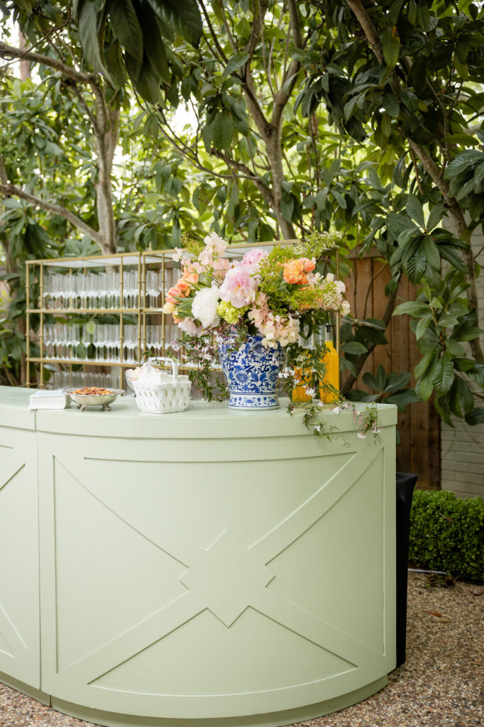 Austin Wedding Photographer, Allie Goodspeed Photo, Elegant Backyard Tarrytown Wedding