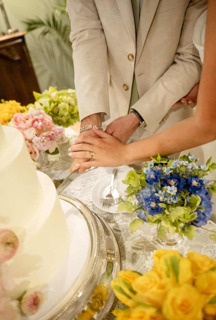 Austin Wedding Photographer, Allie Goodspeed Photo, Elegant Backyard Tarrytown Wedding