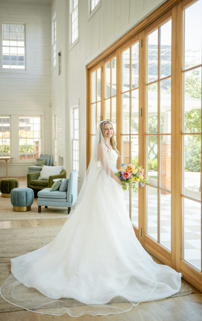 Austin Wedding Photographer, Top Austin Photo Locations, Wish Well House